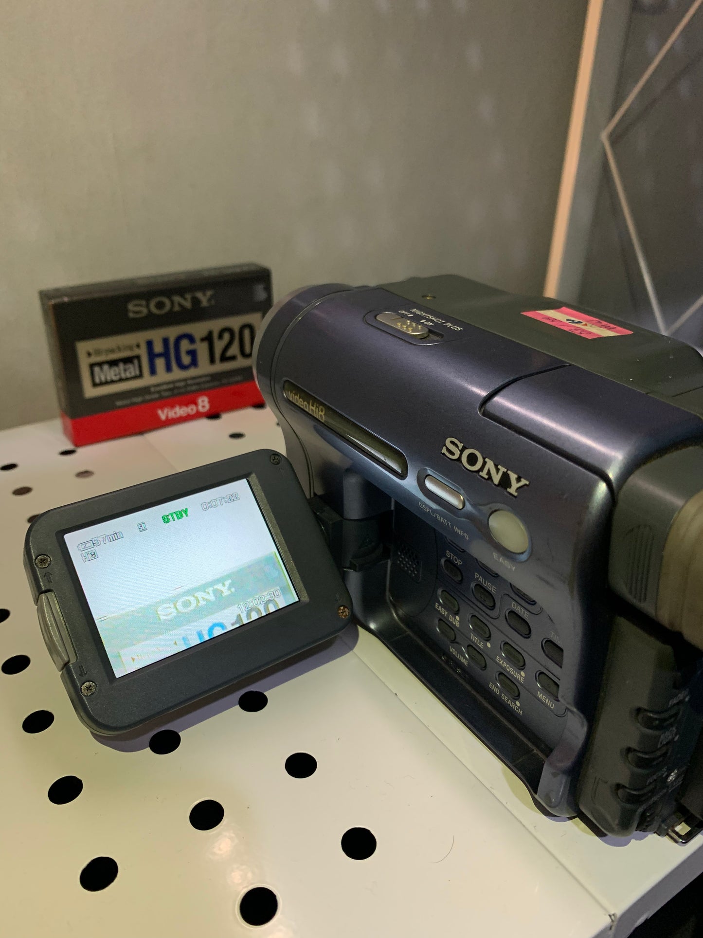 Sony trv 228e video hi8 ( fully working )
