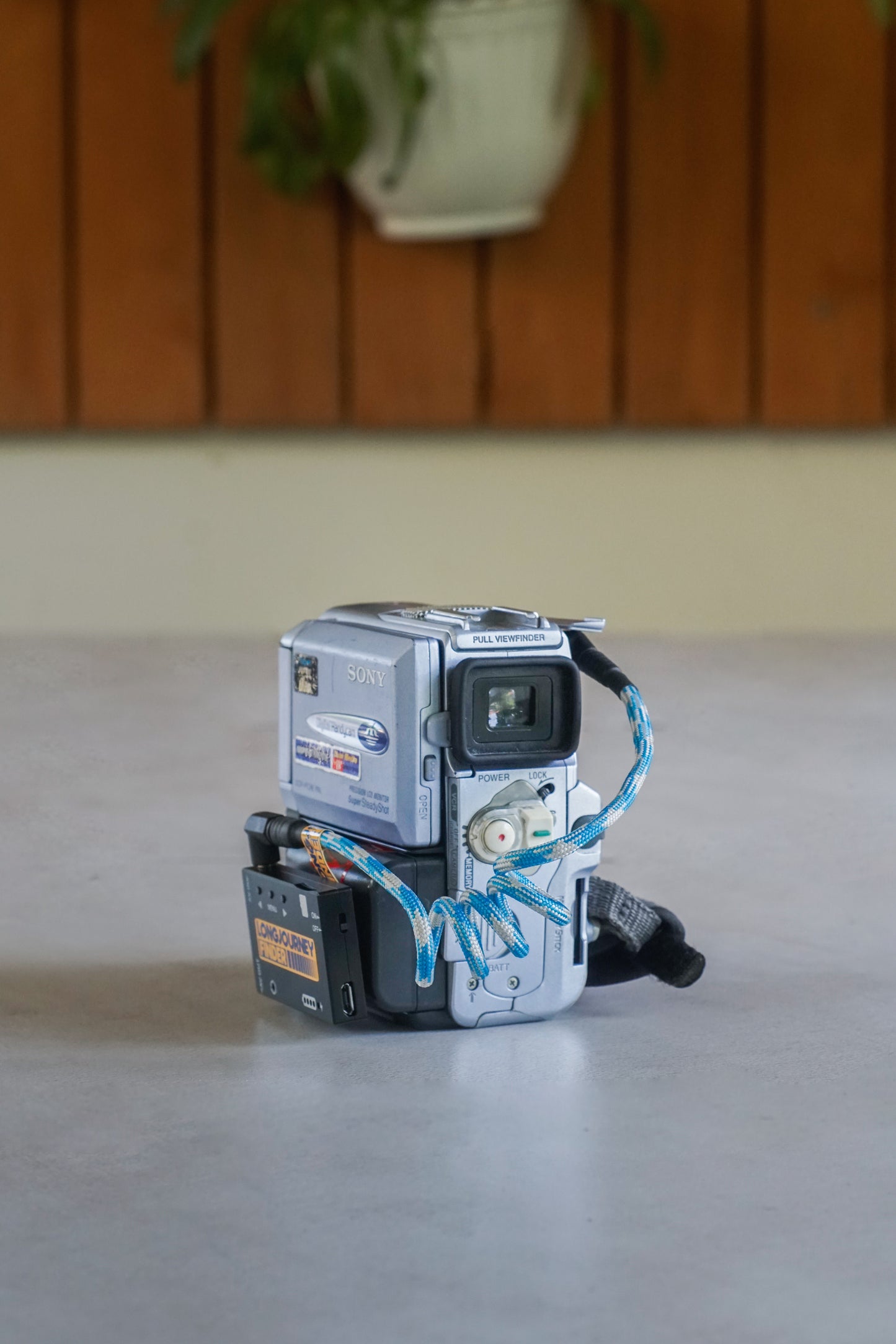 Tapeless DVR for any A/V Out Camcorder