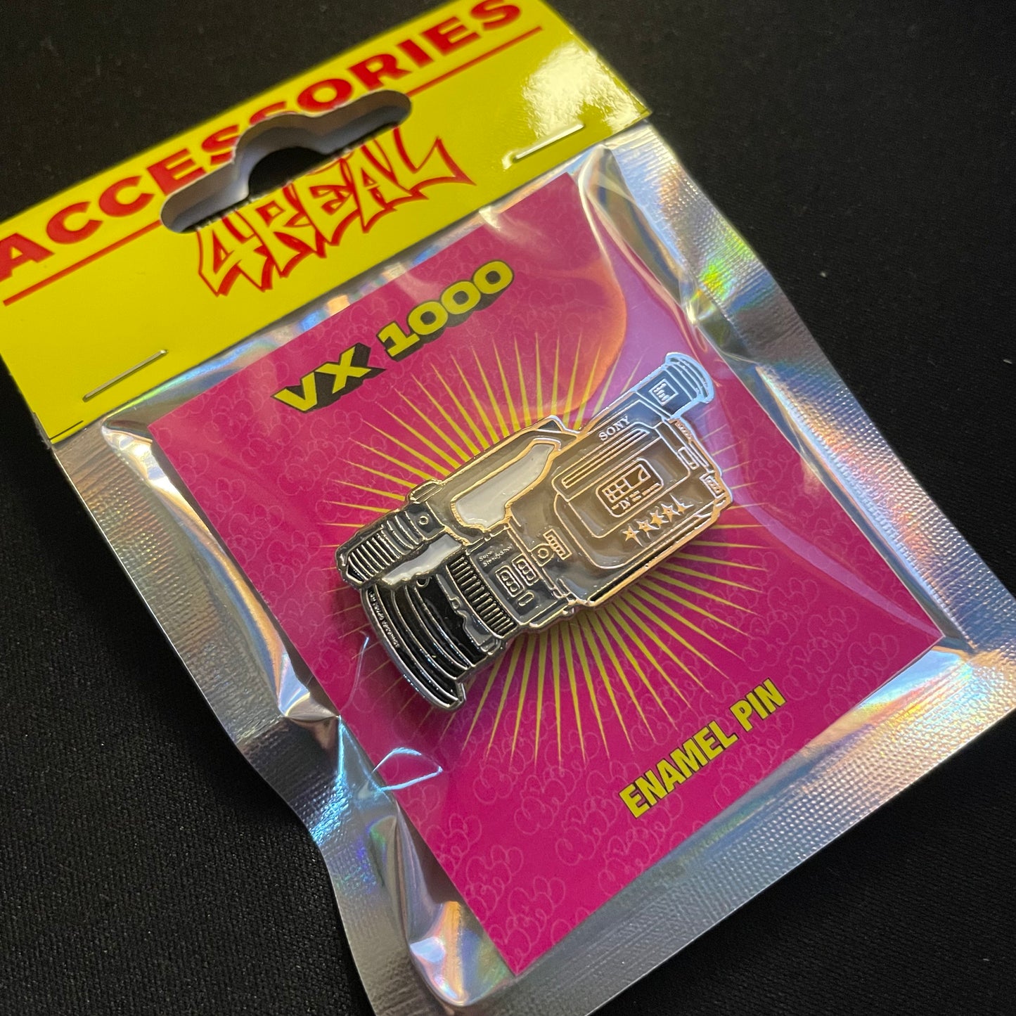4Real VX1000 Eneamel Pin