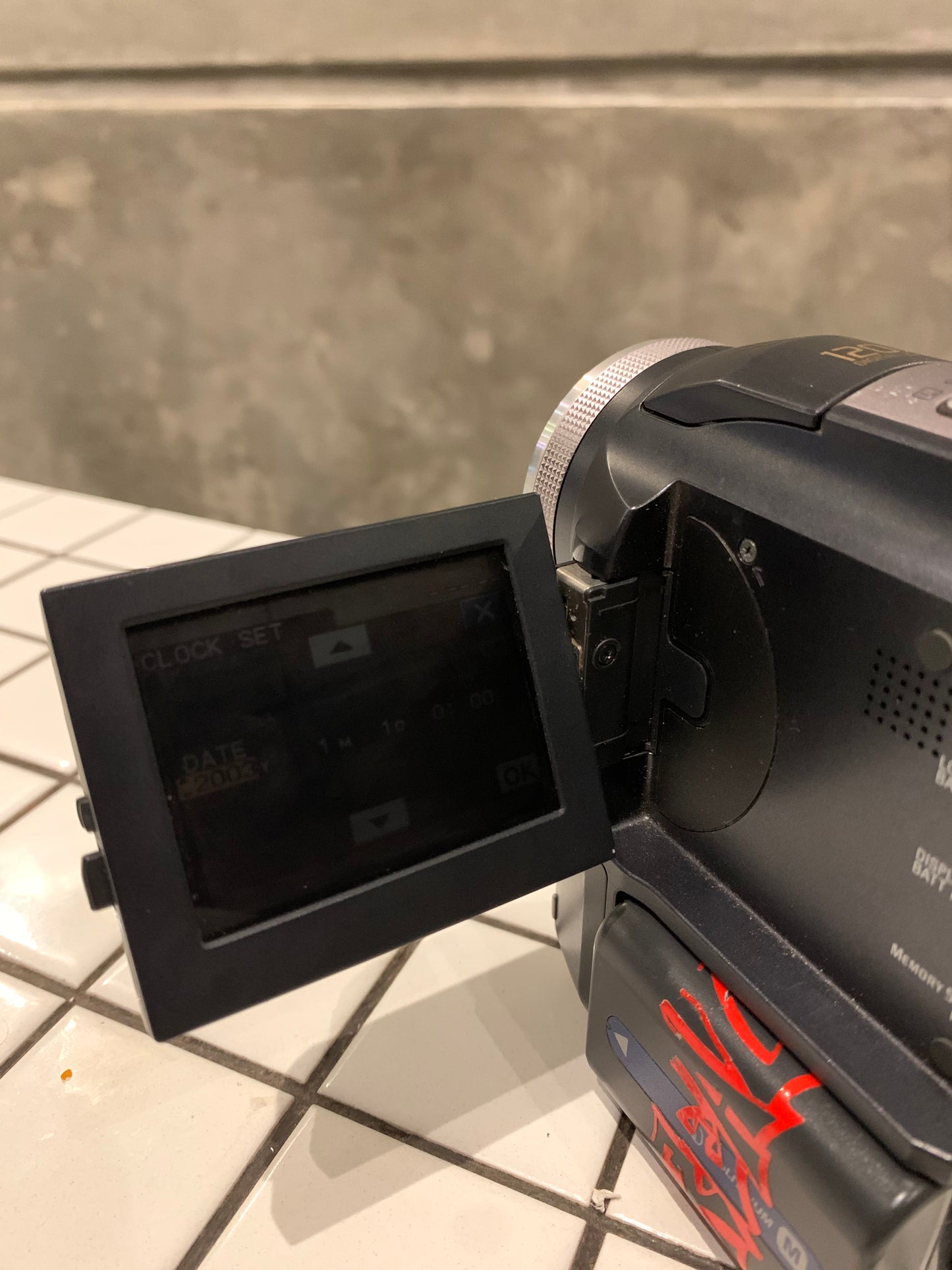 Sony DCR PC-330E