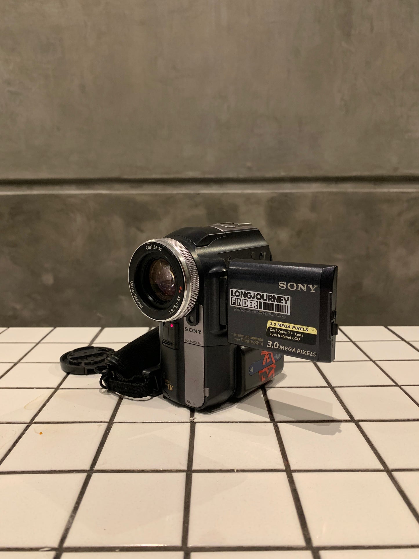 Sony DCR PC-330E