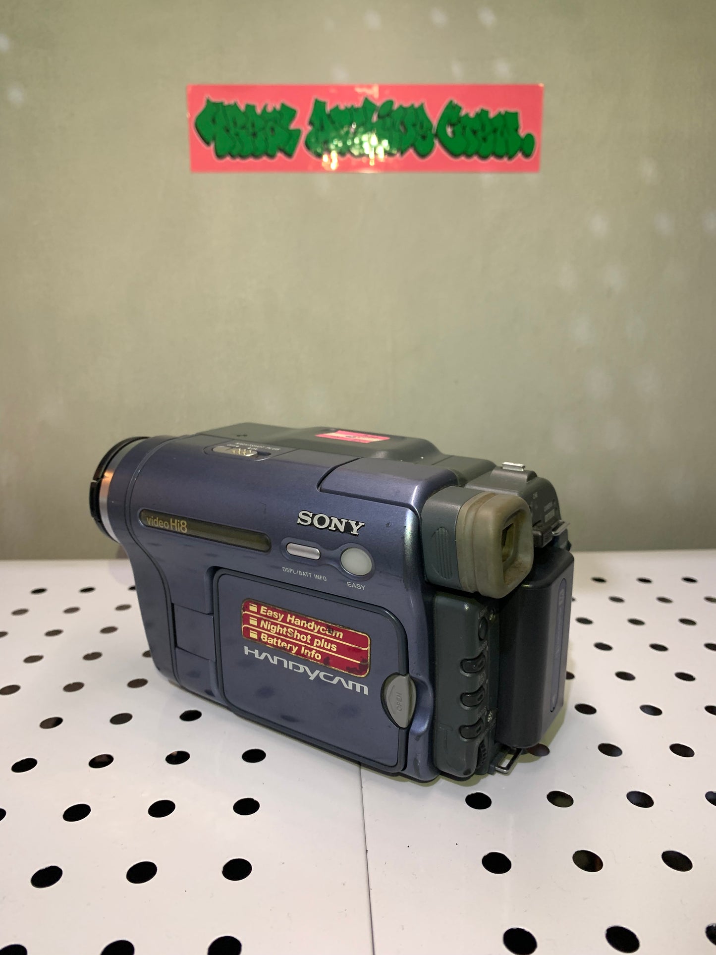 Sony trv 228e video hi8 ( fully working )