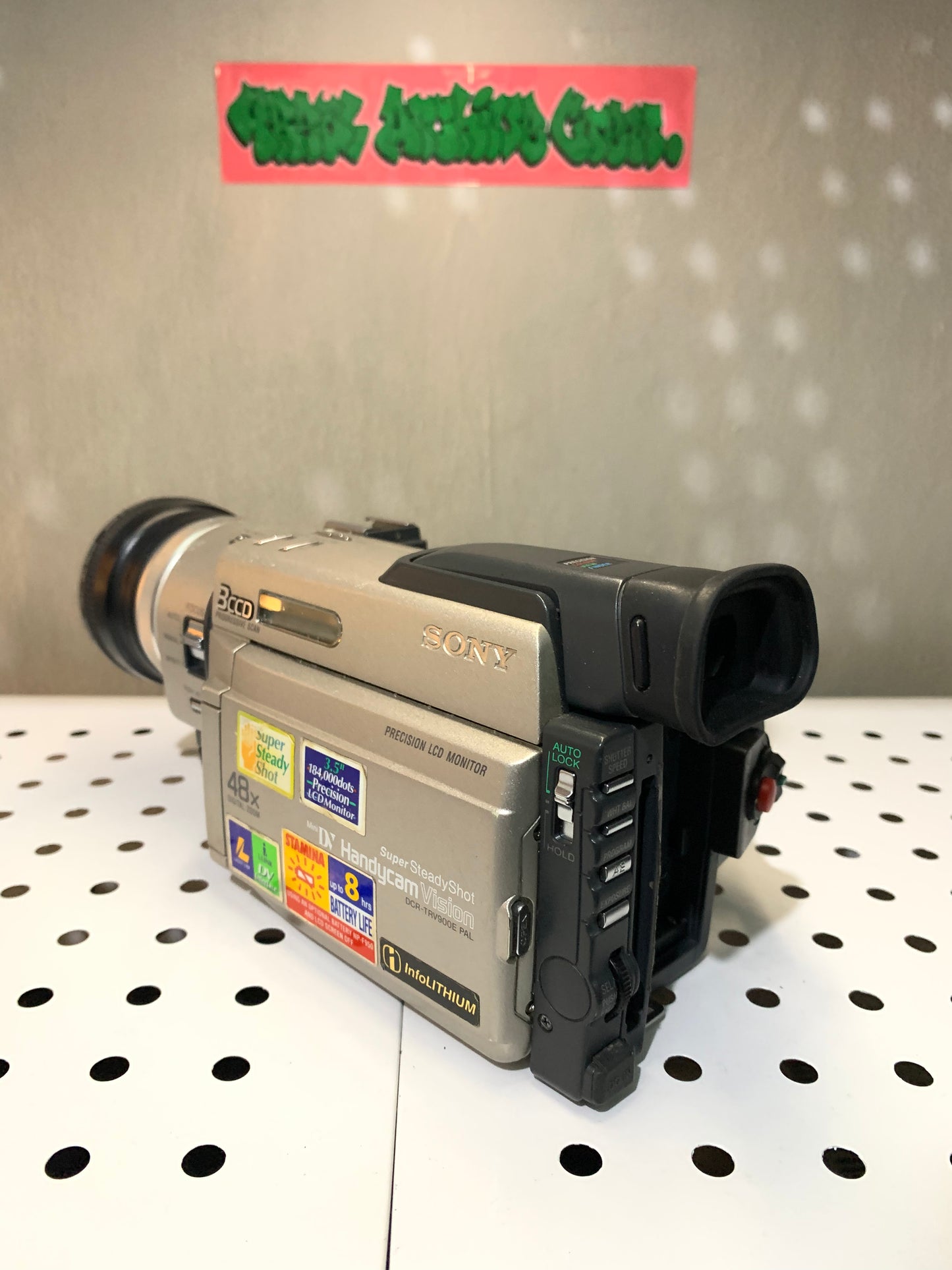 Sony TRV900 English Version ( PAL ) + DVR TAPELESS KIT
