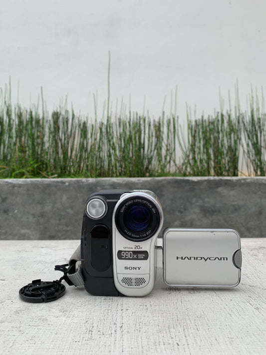 Sony TRV-228 Mint Condition